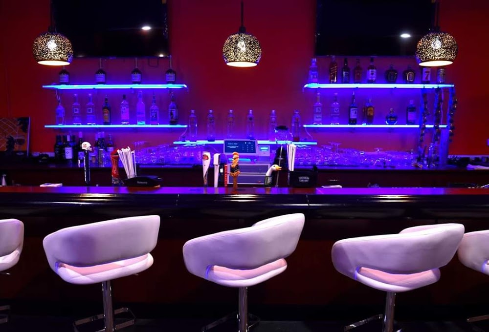 Lavish Lounge, Bar and Restaurant