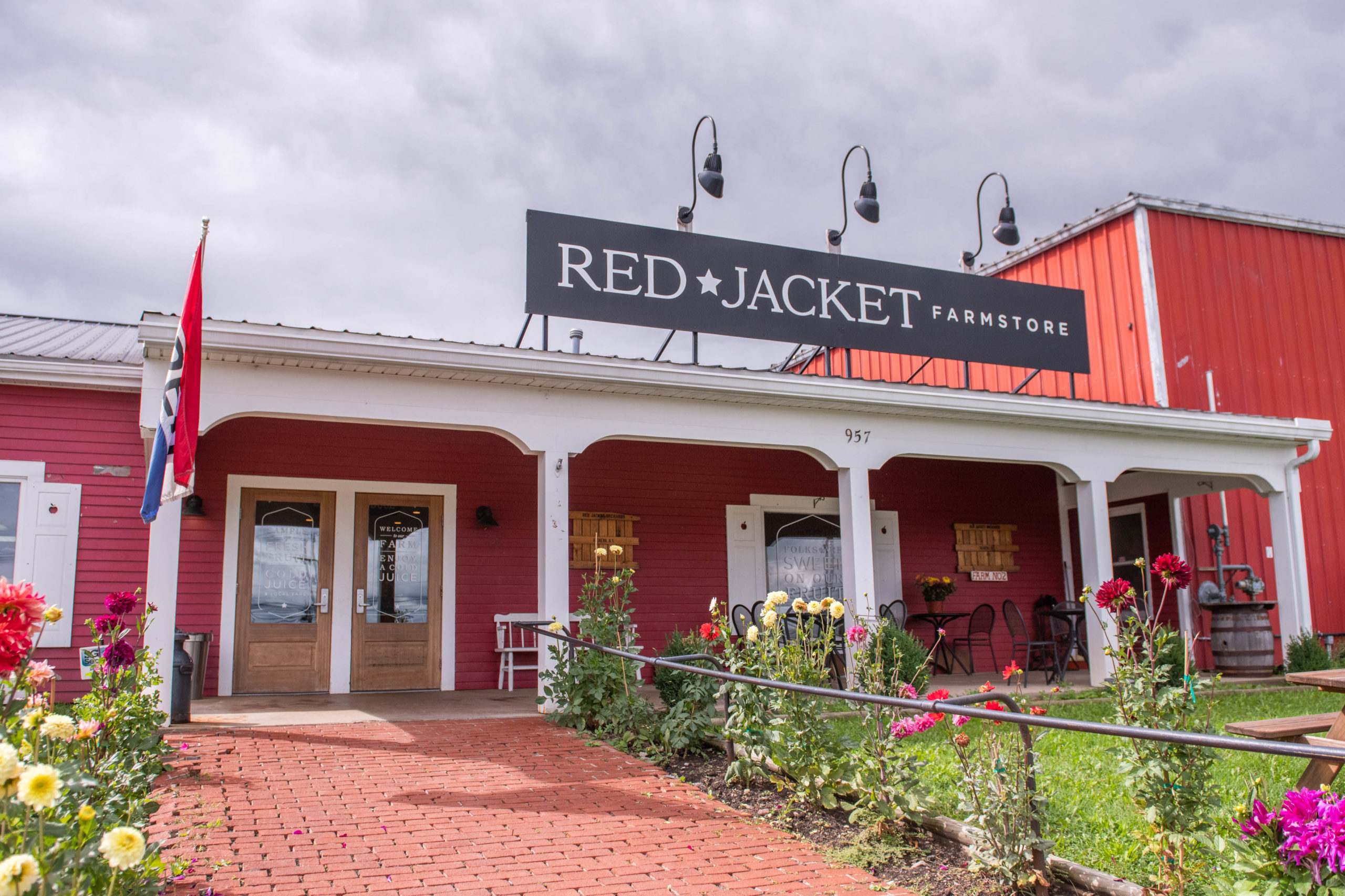 Red Jacket Orchards