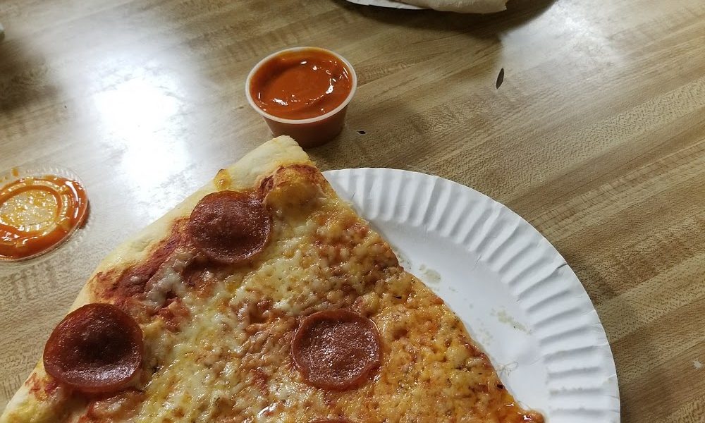 Cam’s Pizzeria